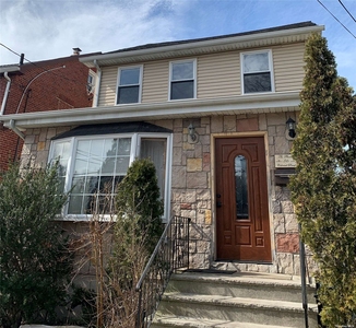 86 Colonial Rd, Floral Park, NY