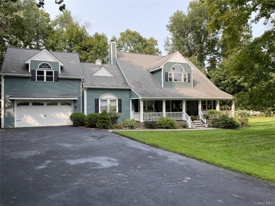 136 Townsend Rd, Hopewell Junction, NY