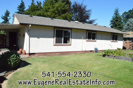 1115 E Chadwick Ave, Cottage Grove, OR