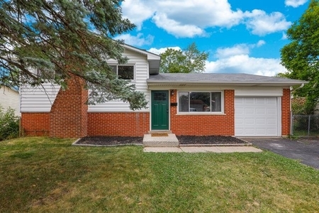 1678 Clifford St, Glendale Heights, IL