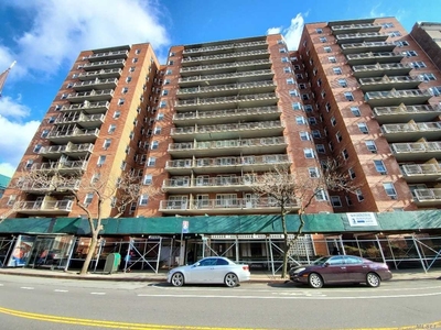 89-15 Parsons Blvd, Queens, NY