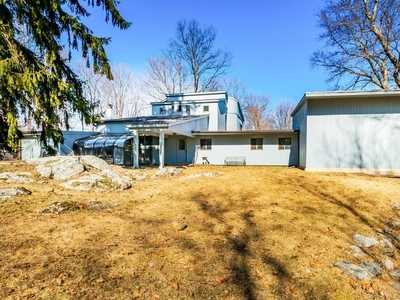 7 Deer Hill Ln, Briarcliff Manor, NY