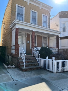 78-30 88 Ave, Queens, NY