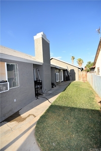 2536 Slew Of Gold Ct, Perris, CA