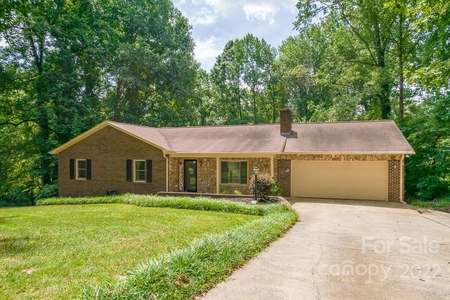 3745 Sandy Ford Rd, Hickory, NC