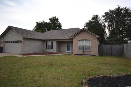 20 Orchid Ln, Cabot, AR
