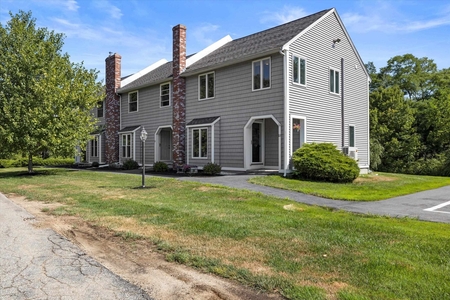 22 Downing Ct, Exeter, NH
