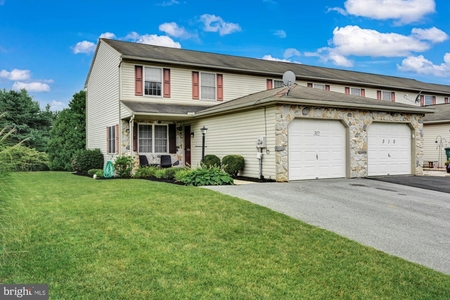 312 Groffdale Rd, Quarryville, PA