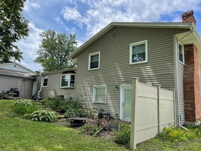 52 Mayfair Rd, Mansfield, OH