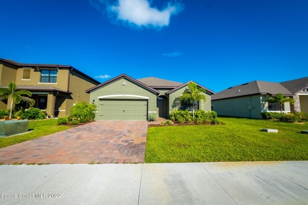 845 Old Country Rd, Palm Bay, FL