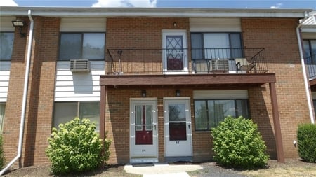 82 Inwood Rd, Middletown, NY