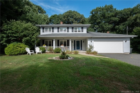 8 Timber Hill Rd, Prospect, CT