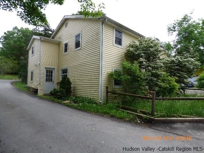 111 Patch Rd, Saugerties, NY