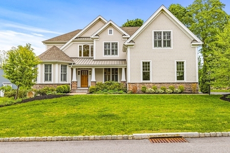9 Orchard Dr, Cohasset, MA