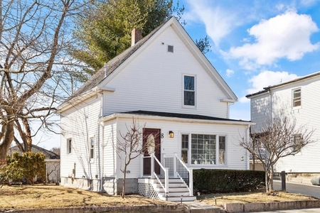 8 Meade St, Milford, MA