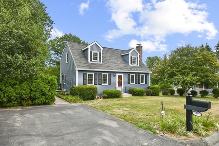 29 Long Hill Dr, Leominster, MA