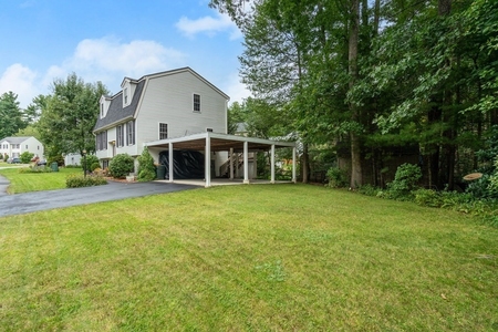 3 Stoneview Dr, Westford, MA
