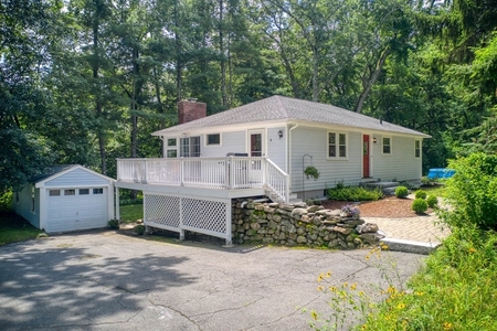 4 Clover Hill Rd, Acton, MA