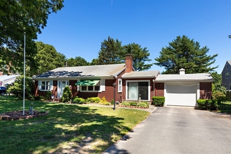 122 Federal Furnace Rd, Plymouth, MA