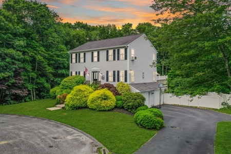 13 Forestview Dr, Fairhaven, MA