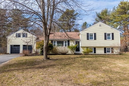 154 S Meadow Rd, Carver, MA