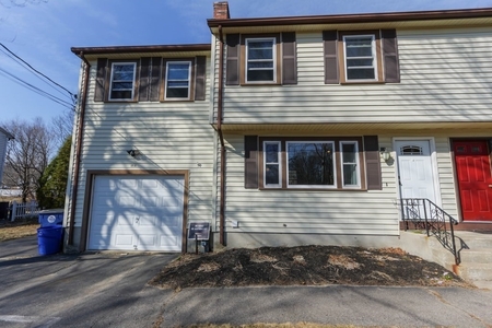 19 Evergreen St, Medway, MA