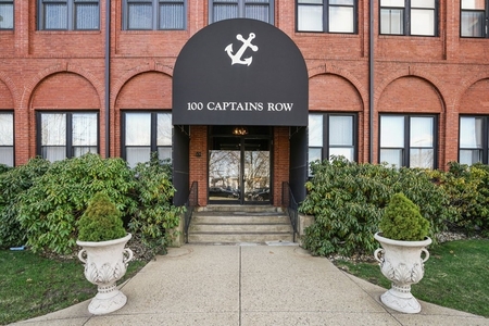 100 Captains Row, Chelsea, MA