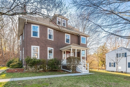 25 Myrtle Ave, Wakefield, MA
