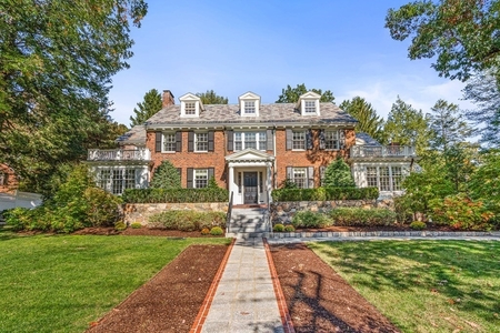 55 Cliff Rd, Wellesley Hills, MA