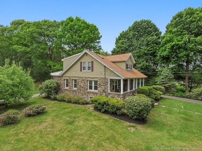 835 Chestnut St, North Andover, MA