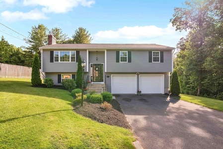 41 Canal Dr, Westfield, MA