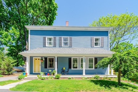 25 North St, Medway, MA
