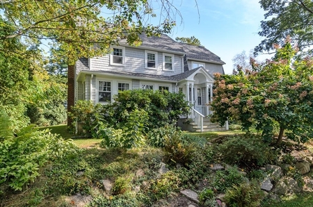 13 Willow Rd, Wellesley, MA