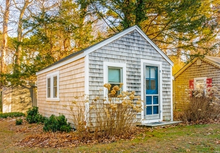 66 Ploughed Neck Rd, East Sandwich, MA