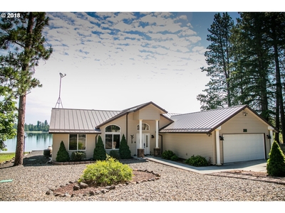 113 Lake Way, Tygh Valley, OR