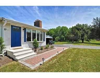 77 New St, Rehoboth, MA
