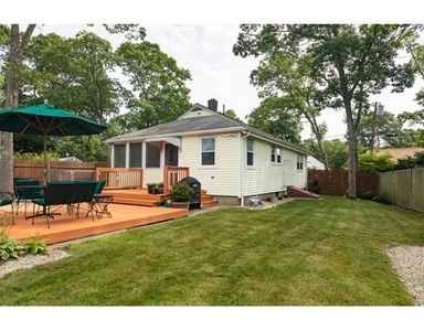 42 Cohasset Rd, Buzzards Bay, MA