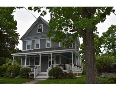 67 Parkview Ave, Lowell, MA