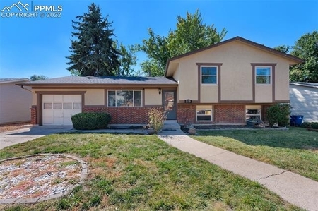 5325 Waddell Ave, Colorado Springs, CO