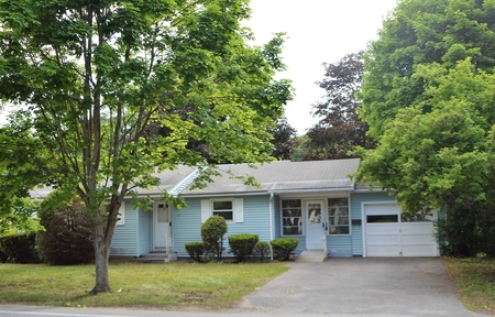 30 Maple Ave, Leominster, MA