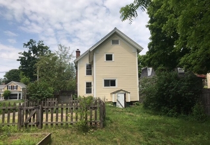 32 Central St, West Brookfield, MA