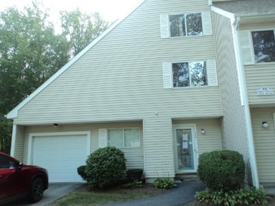 68 Perry St, Putnam, CT
