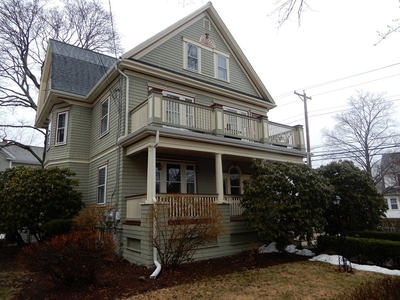 72 Orient Ave, Melrose, MA