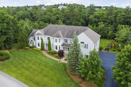73 Heritage Hill Rd, Windham, NH