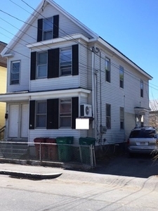 34 Stanley St, Lowell, MA