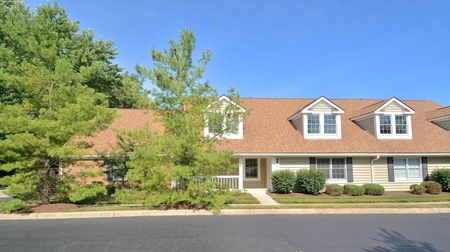 263 Dogwood Ln, Westerville, OH
