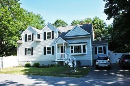 2 Twine Rd, Sterling, MA