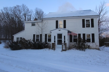 374 Maple St, Hinsdale, MA