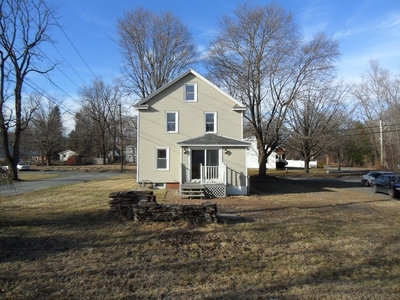 16 Greenfield Rd, Montague, MA