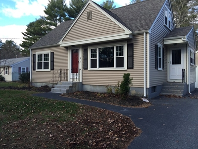 11 Young Ave, Norton, MA